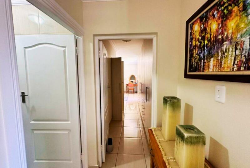4 Bedroom Property for Sale in Monte Christo Western Cape